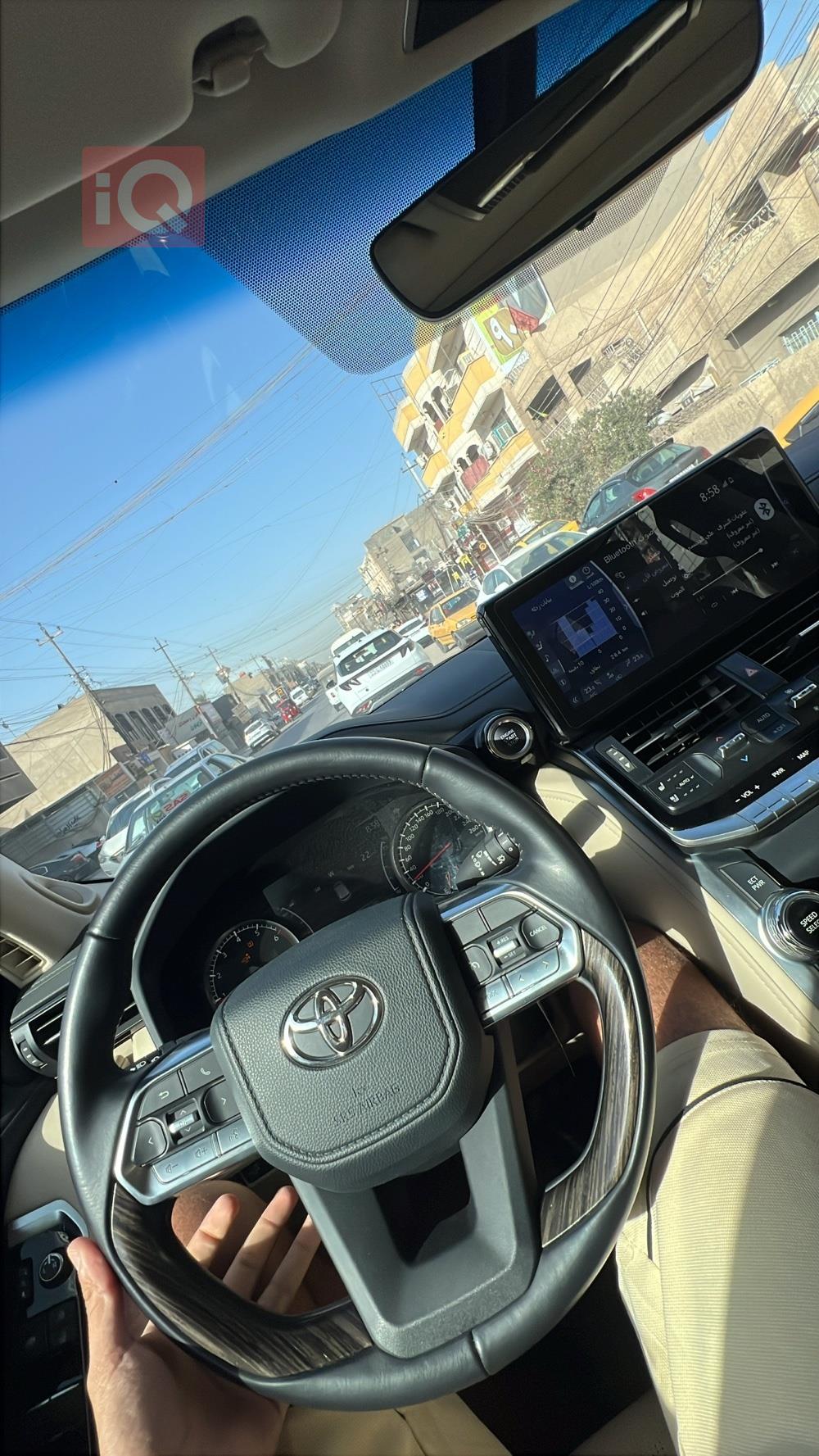 تۆیۆتا لاند کروزەر